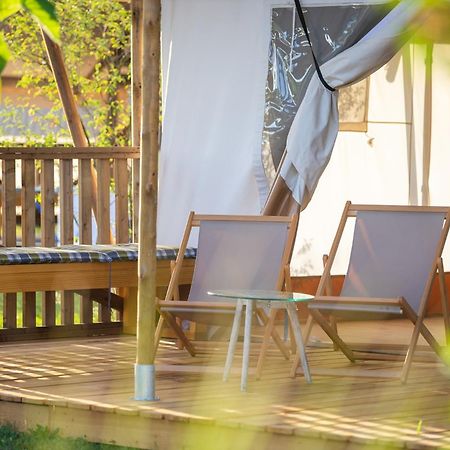 Glamping Kolpa Resort Gradac エクステリア 写真