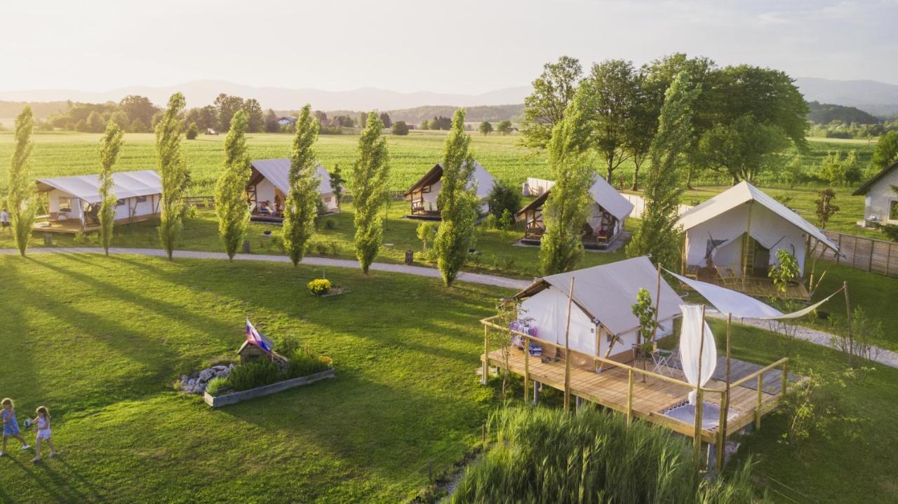 Glamping Kolpa Resort Gradac エクステリア 写真
