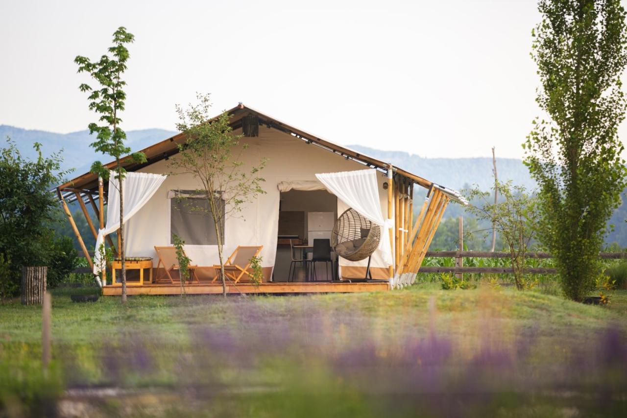 Glamping Kolpa Resort Gradac エクステリア 写真