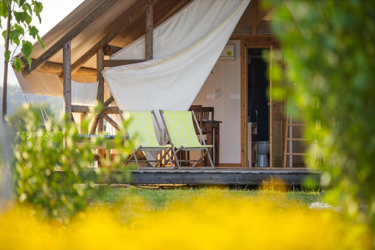 Glamping Kolpa Resort Gradac エクステリア 写真