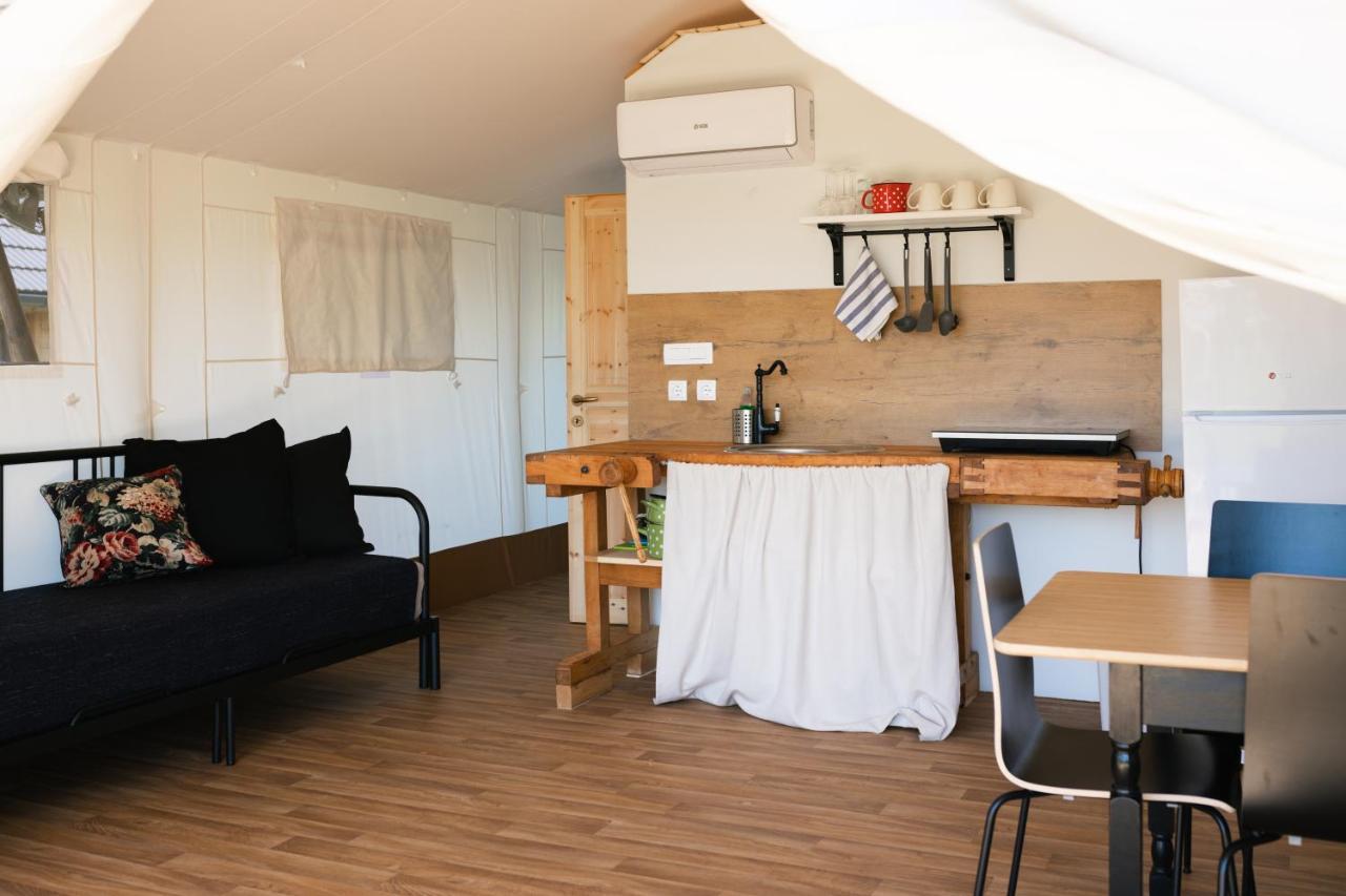 Glamping Kolpa Resort Gradac エクステリア 写真