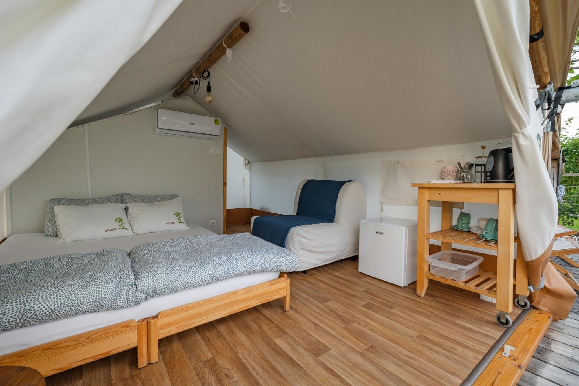 Glamping Kolpa Resort Gradac エクステリア 写真
