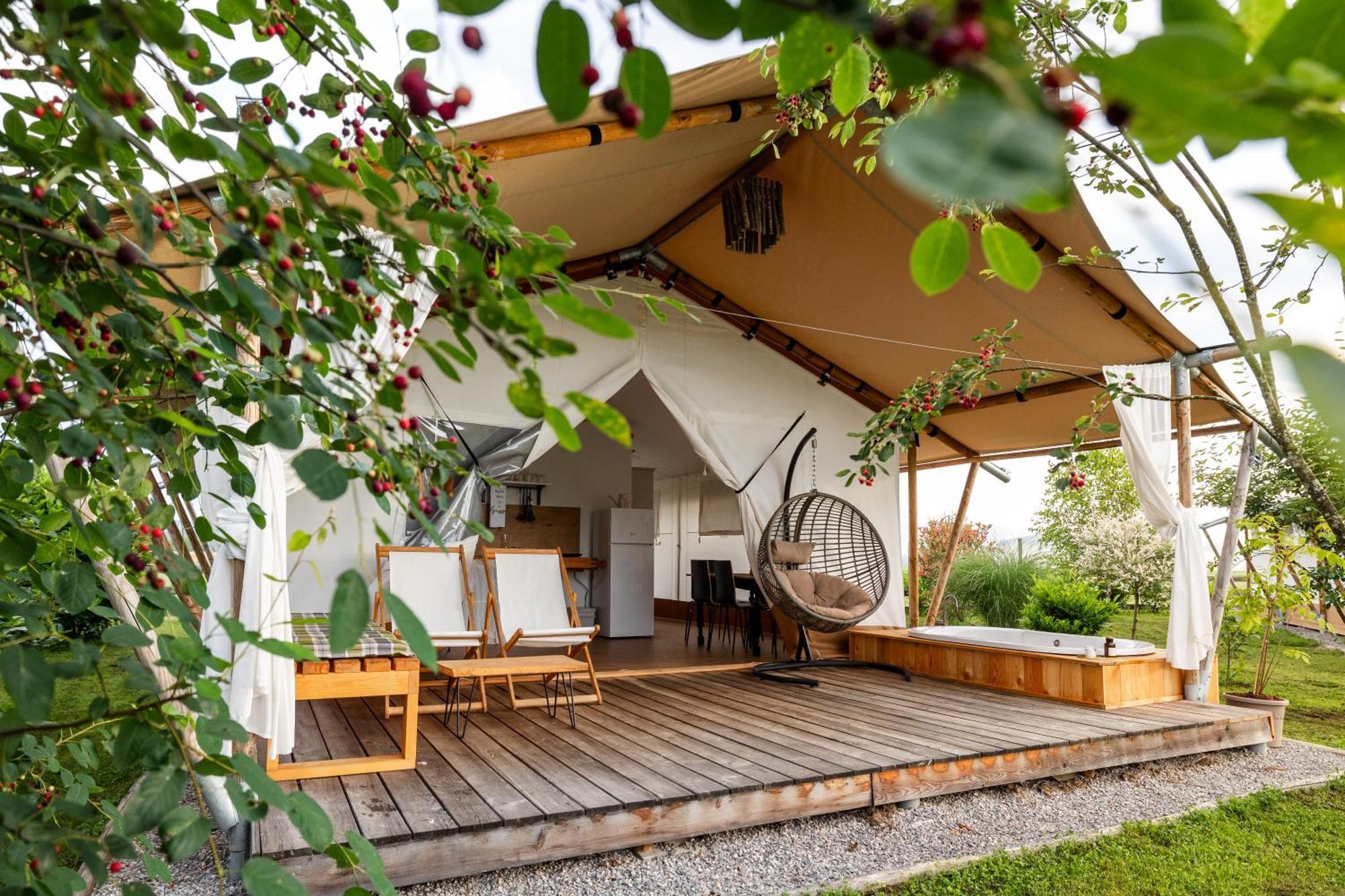 Glamping Kolpa Resort Gradac エクステリア 写真