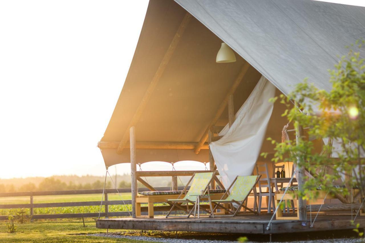 Glamping Kolpa Resort Gradac エクステリア 写真
